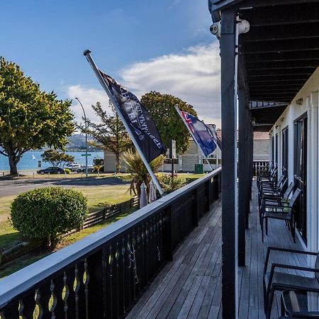 Le Chalet Suisse Motel Taupo Exterior photo